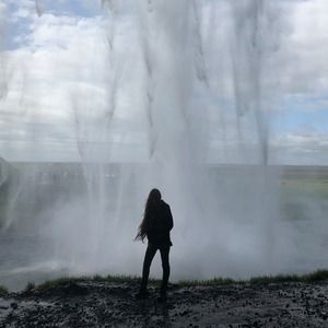 Meet your Posher, Rebecca